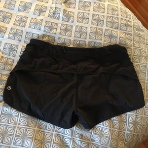 Lululemon speed up short